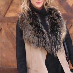Faux Fur collar vest